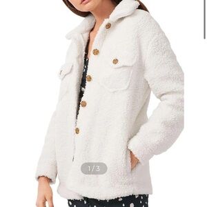 1 State Shepherd, ivory jacket